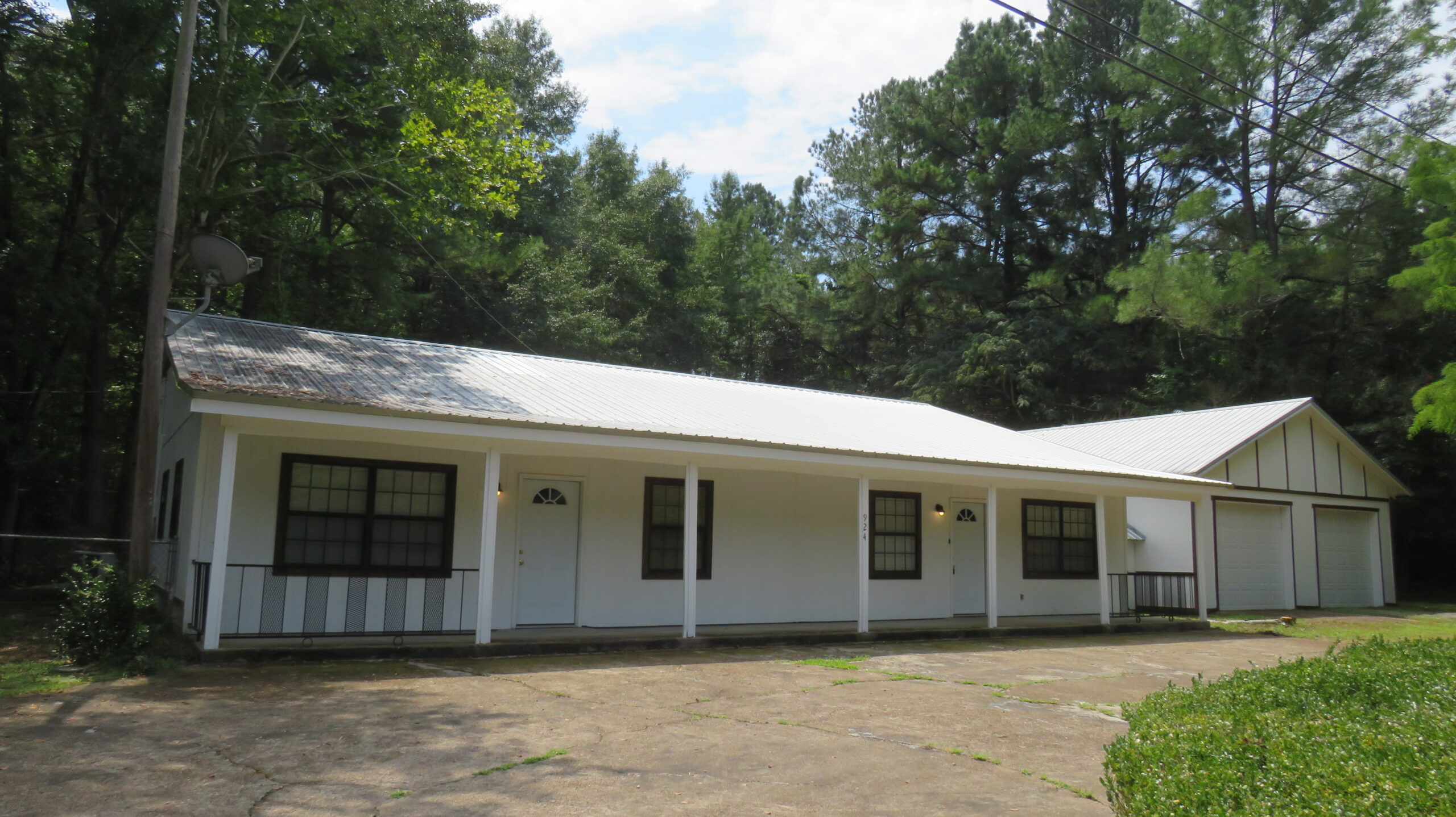 924 South Natchez Street   Kosciusko, Ms. 39090