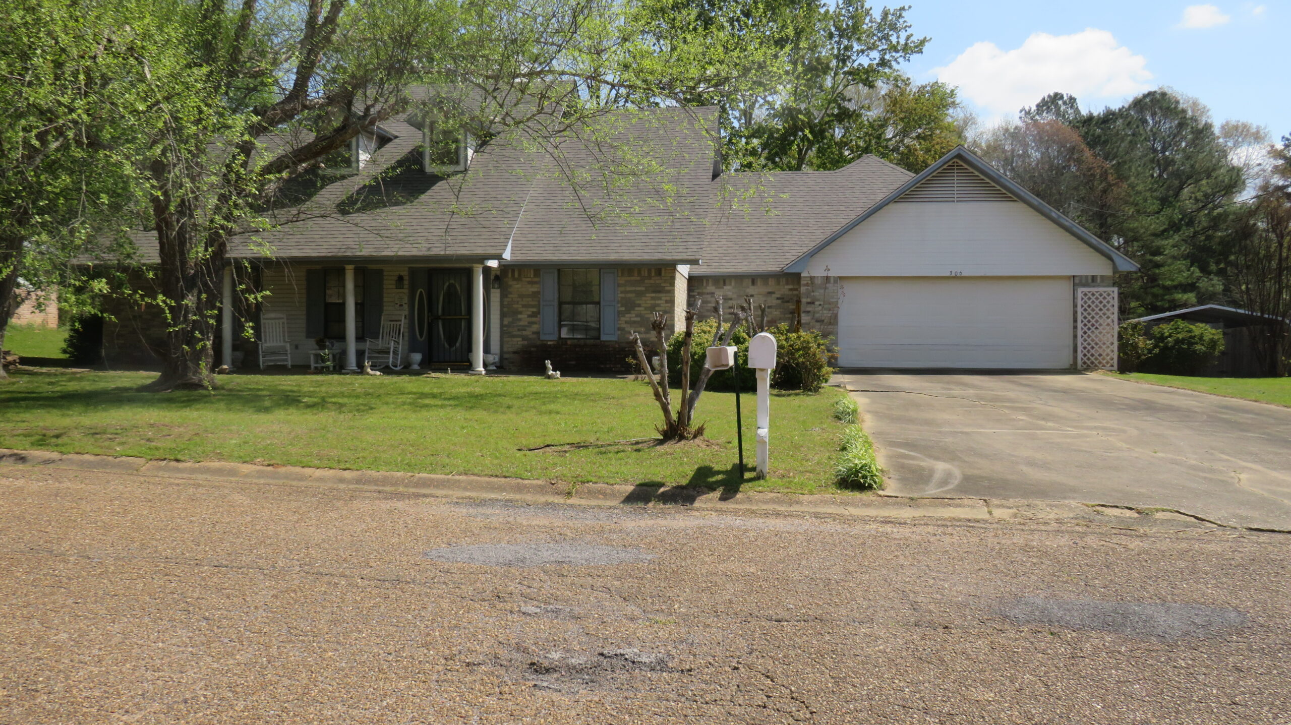 306 Woodland Drive  Kosciusko, Ms. 39090