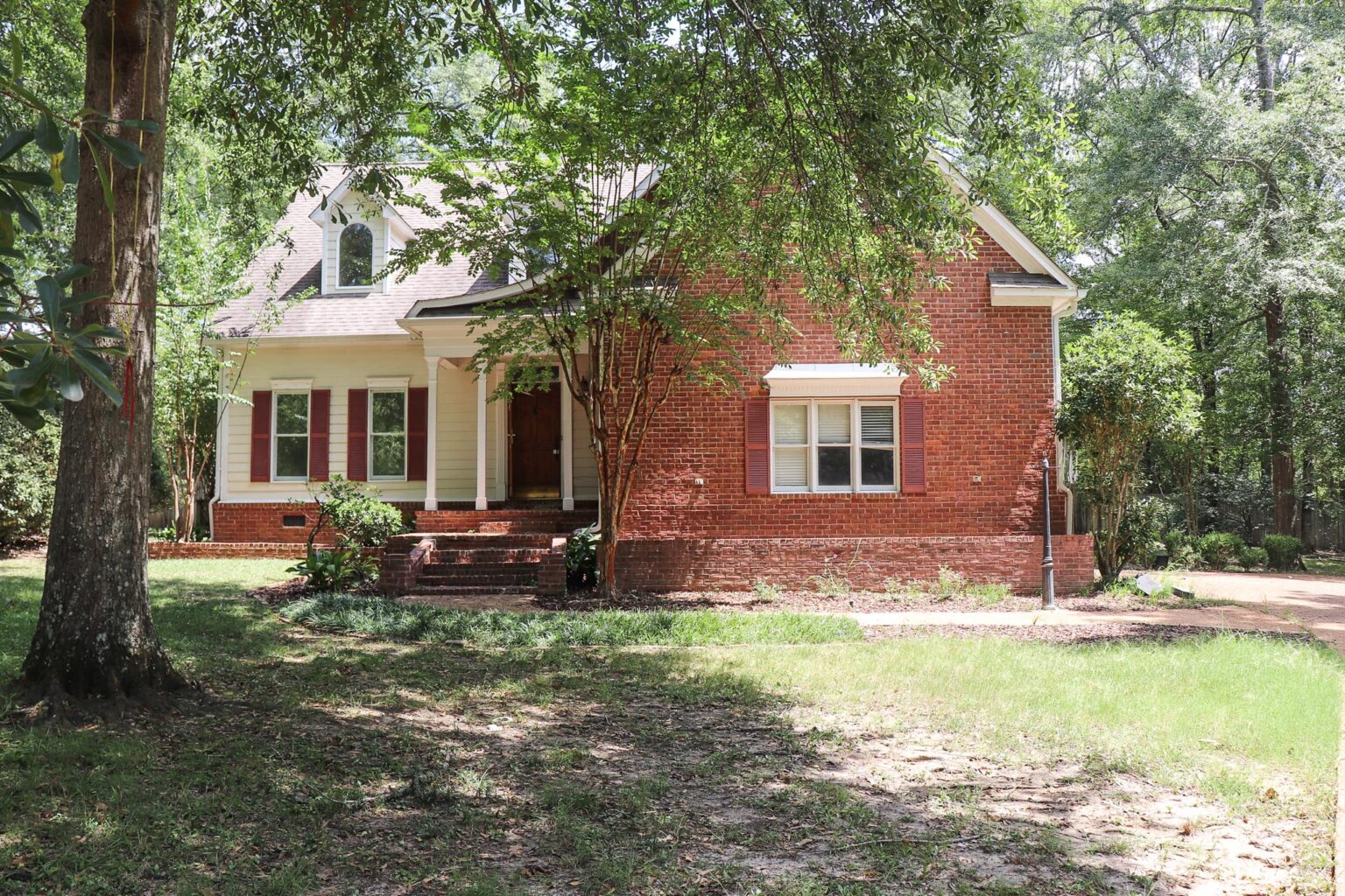 Adams Realty Kosciusko